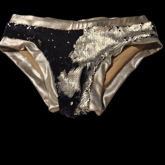 SEQUIN REVERABLE Blue & sliver festival wear boyshorts swim bottom. - Picture 6 of 6